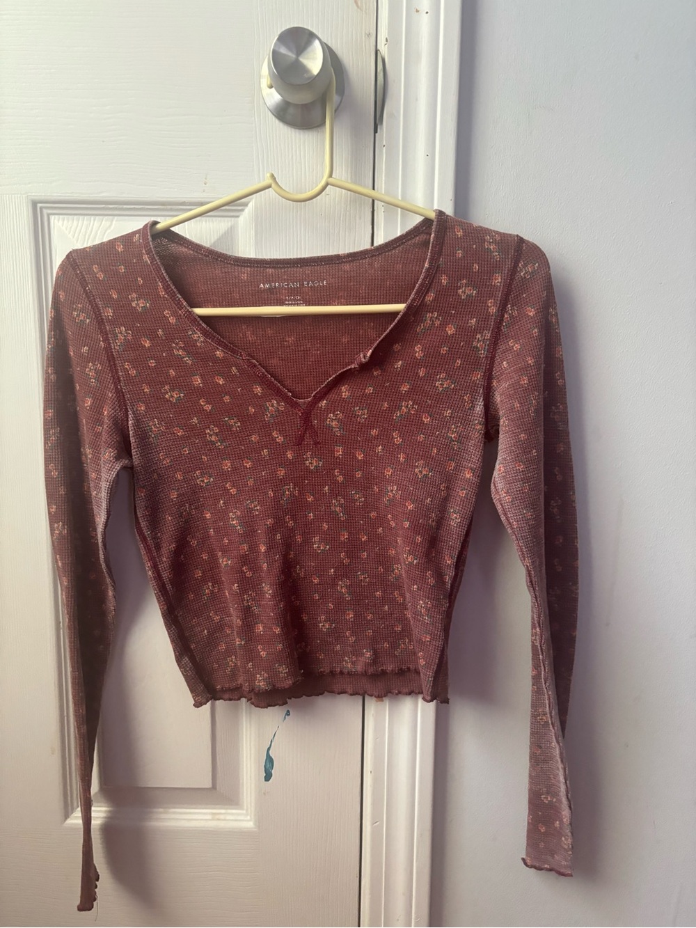 American Eagle Outfitters Mauve Floral Waffle-Knit Long Sleeve Top